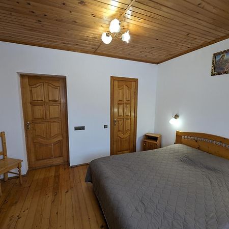 Oskolok Dovbusha Mini-Hotel Яремча Экстерьер фото