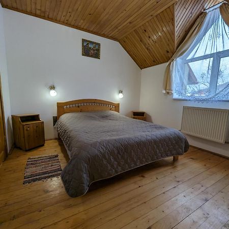 Oskolok Dovbusha Mini-Hotel Яремча Экстерьер фото