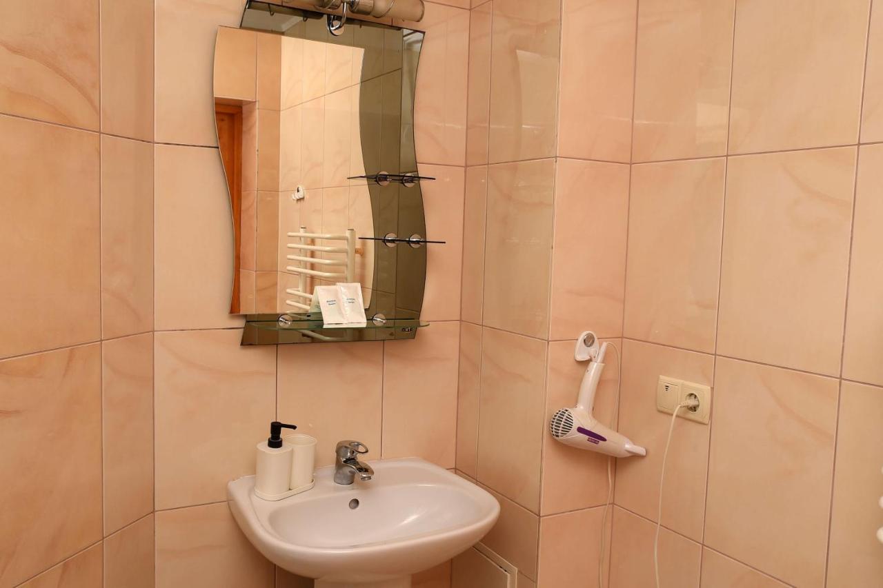 Oskolok Dovbusha Mini-Hotel Яремча Экстерьер фото