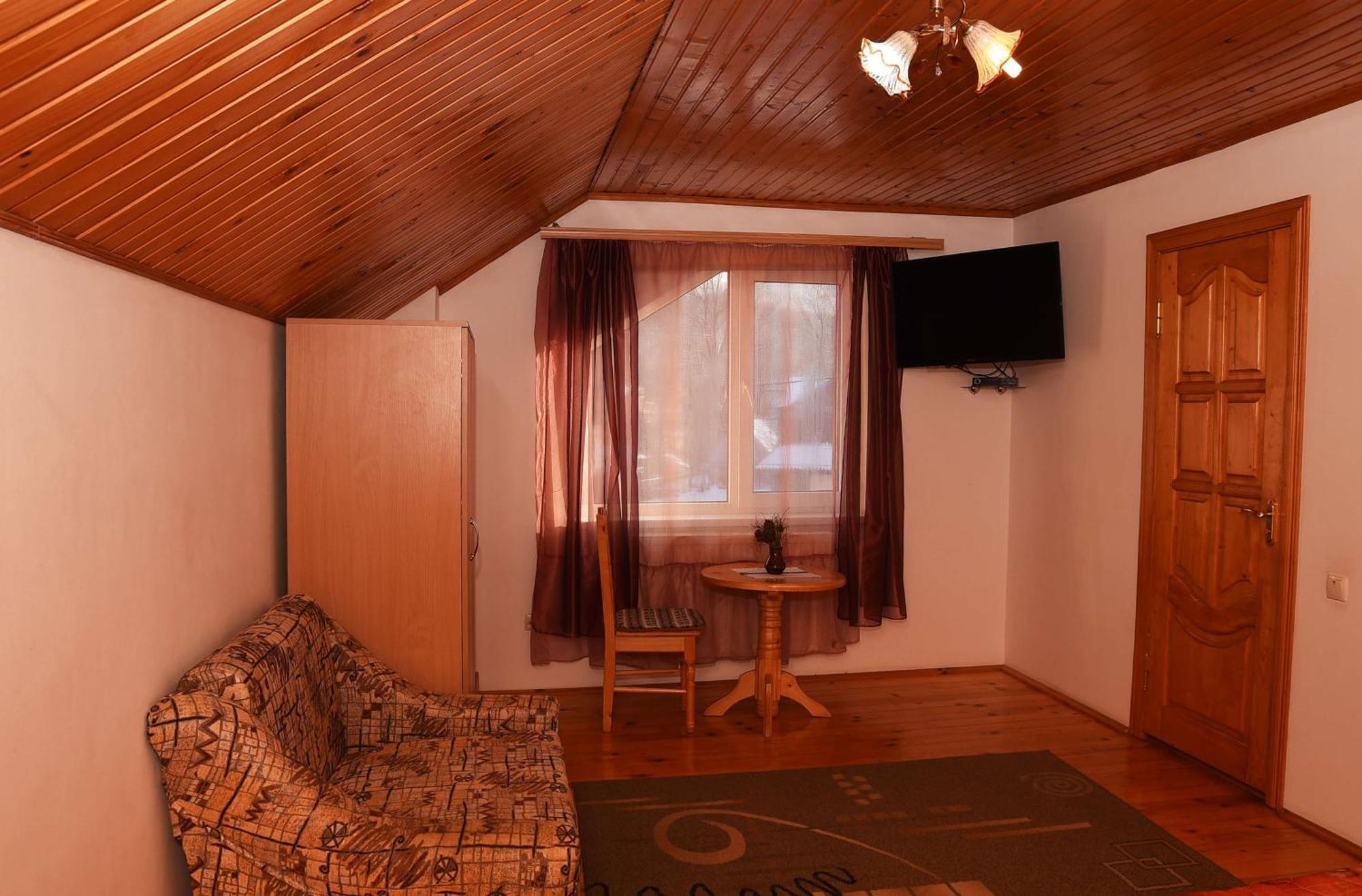 Oskolok Dovbusha Mini-Hotel Яремча Экстерьер фото