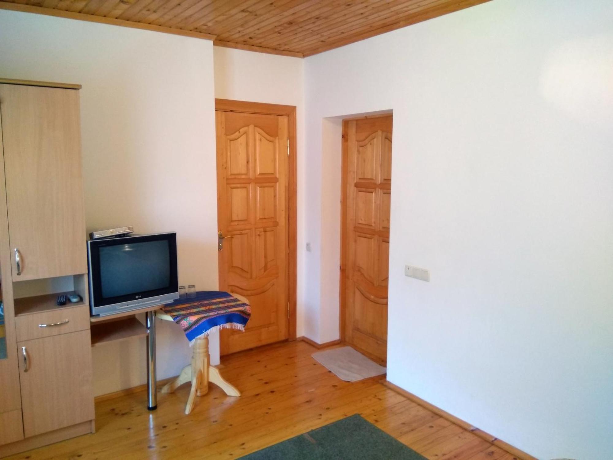 Oskolok Dovbusha Mini-Hotel Яремча Номер фото