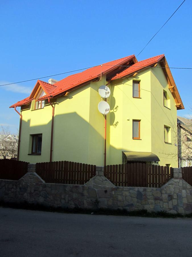 Oskolok Dovbusha Mini-Hotel Яремча Экстерьер фото