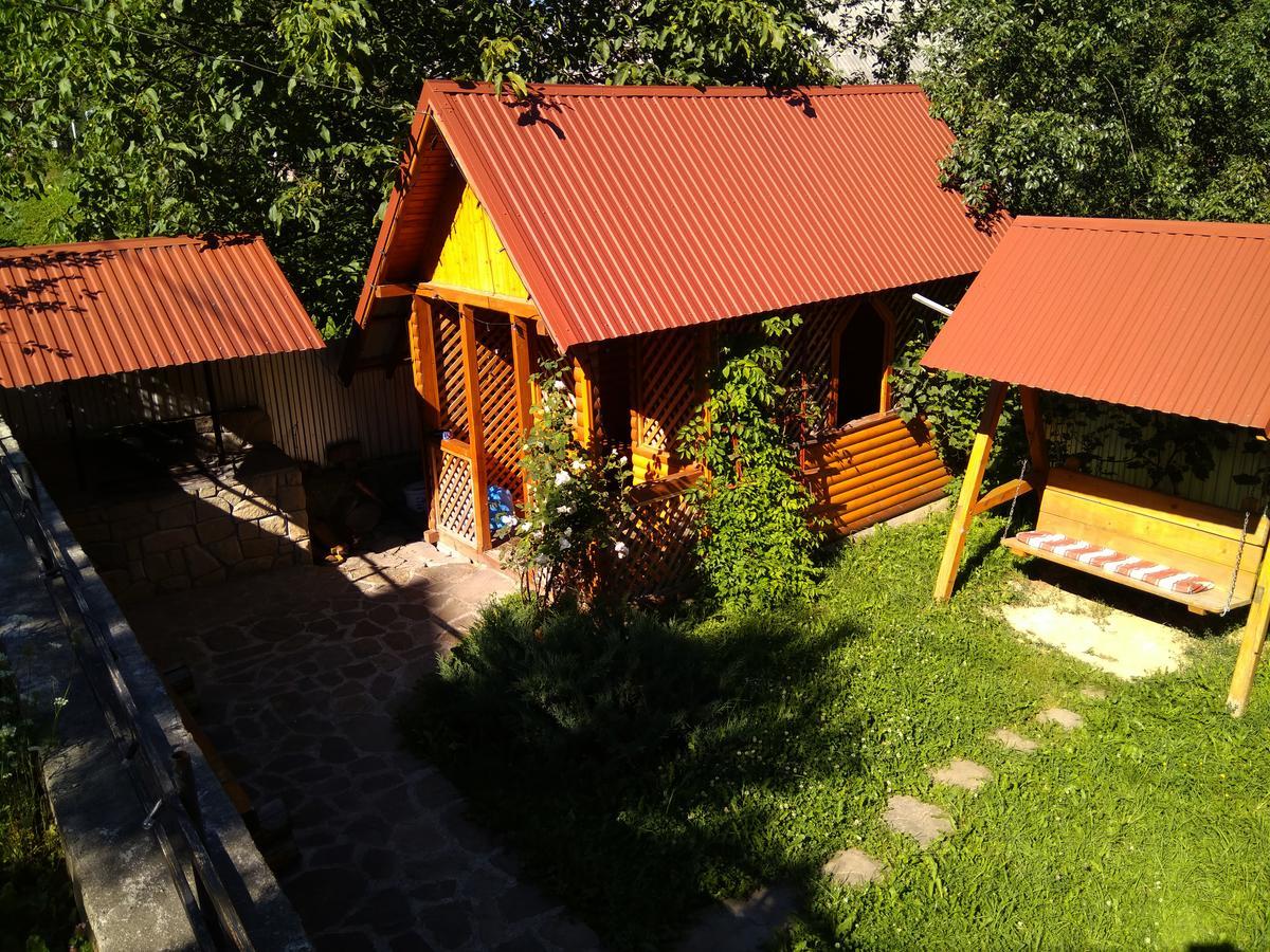 Oskolok Dovbusha Mini-Hotel Яремча Экстерьер фото